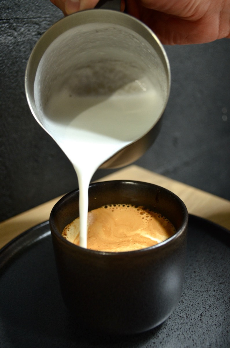 Milk pour into espresso